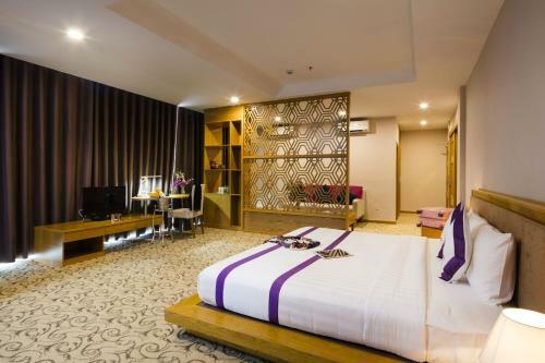Ttc Hotel Deluxe Airport