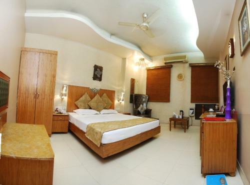 Hotel Royal Castle Grand