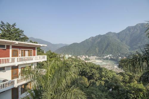 Hotel Bhandari Swiss Cottage