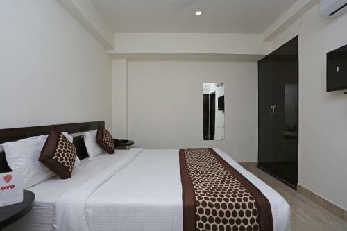 Oyo 9148 Hotel Global Inn