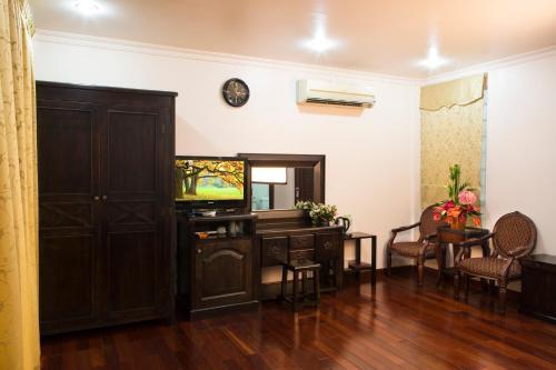 Vien Dong Hotel 3