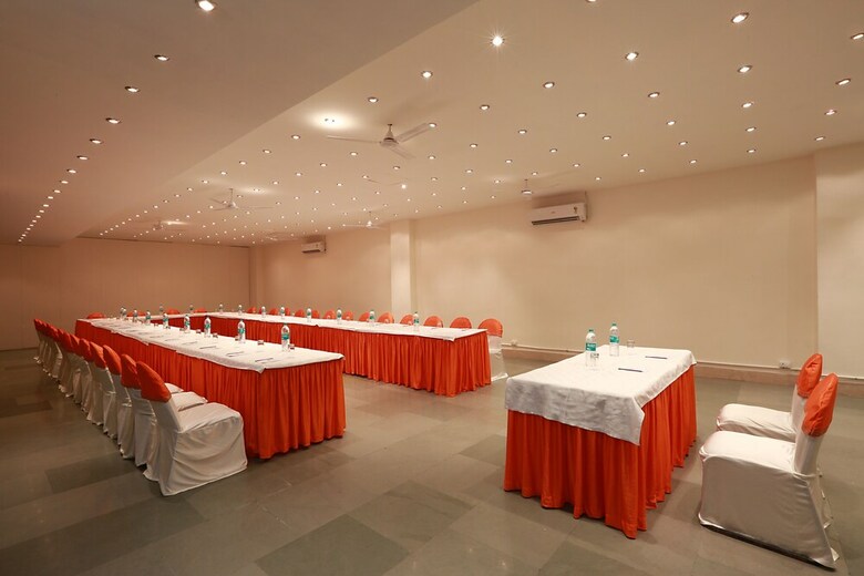 Hotel Airport Residency
