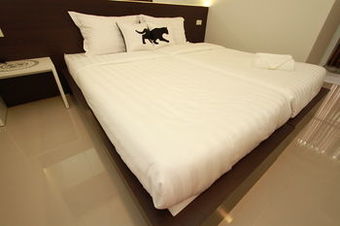 Bed By City Surawong-patpong Hotel