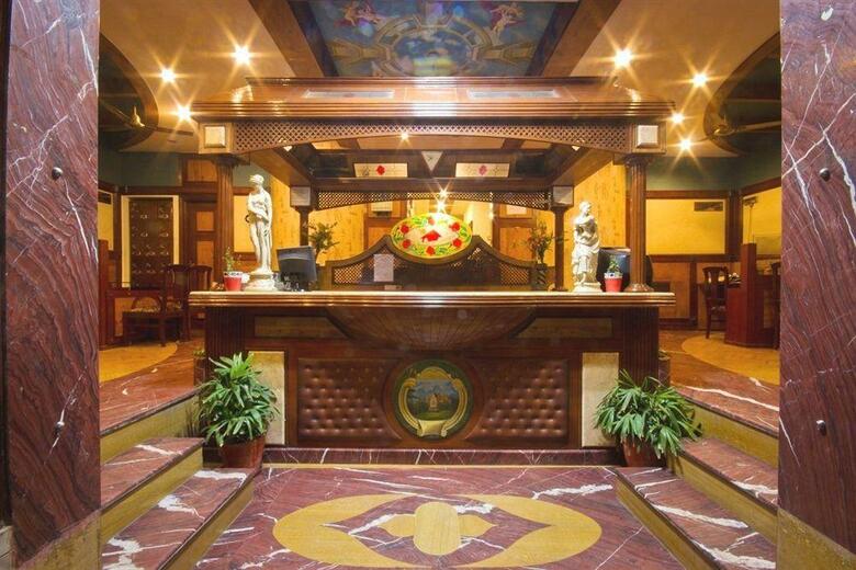 Hotel Sunstar Grand