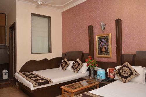 Hostal Hotel Yatri International