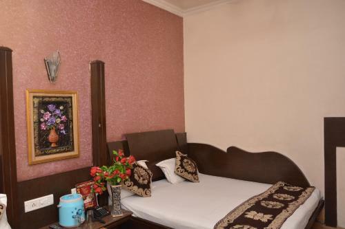 Hostal Hotel Yatri International
