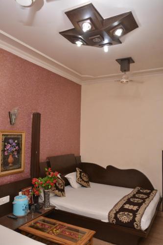 Hostal Hotel Yatri International
