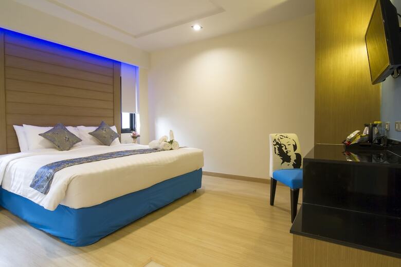Hotel Eleven Avenue Suites Bangkok