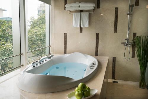 Harmony Saigon Hotel