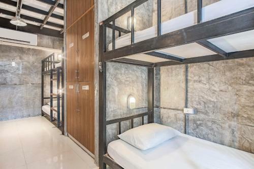 Freedom Hostels@phi Phi