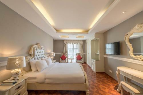 Hotel A & Em - 280 Le Thanh Ton
