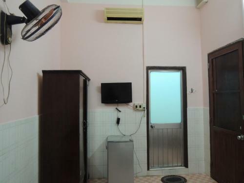 Hostal Thanh Phong Hotel