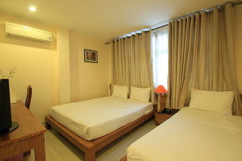 Ipeace Hotel