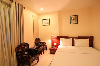 Ipeace Hotel