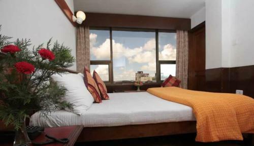 Hotel Centre Point