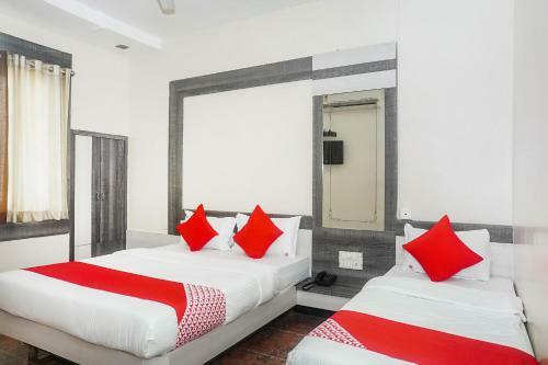 Oyo 15223 Hotel Eshosans Palace
