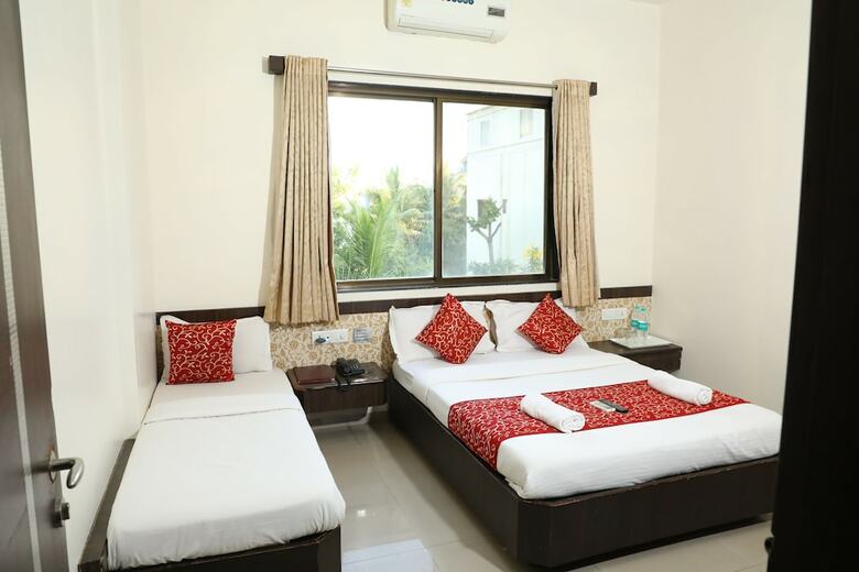 Hotel Sai Grand Castle Inn