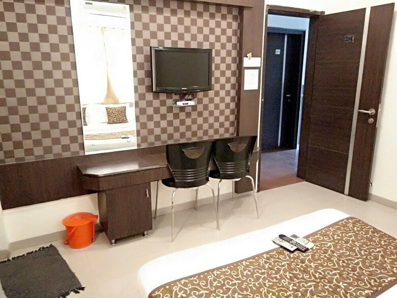 Hotel Sai Grand Castle Inn