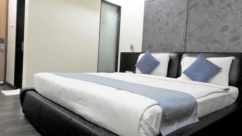 Hotel Sai Miracle