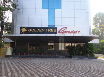 Hotel Golden Tree Goradia's