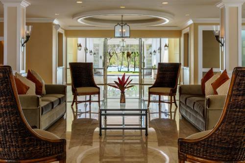 Hotel Lighthouse Pointe At Grand Lucayan Resort - All Inclusive