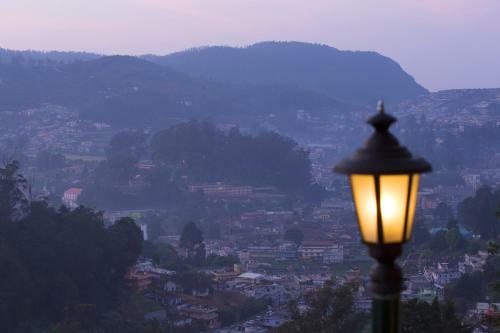 Hotel Gem Park Ooty