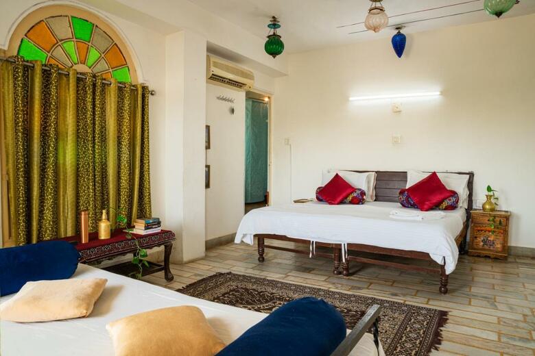 Albergue Bunkyard