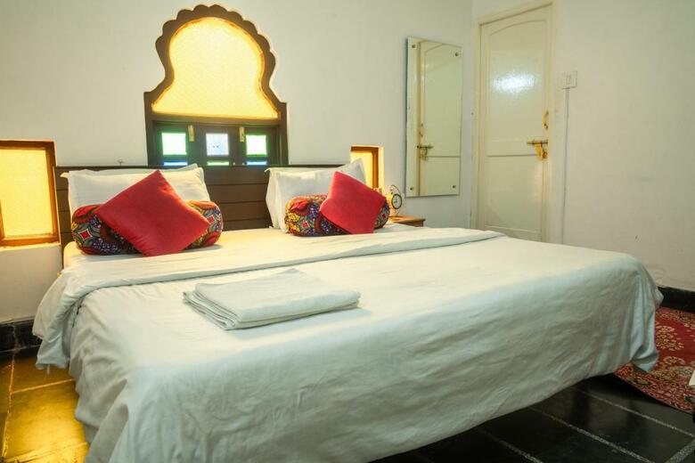 Albergue Bunkyard