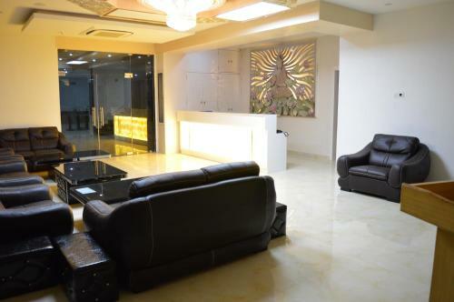 Hotel Diamonds Pearl