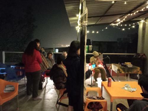 Hostal Paradise Inn Guest House