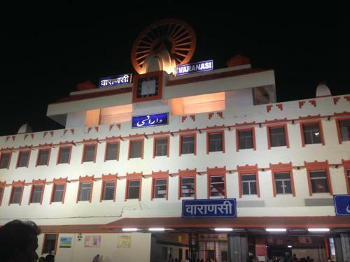 Hostal Paradise Inn Guest House