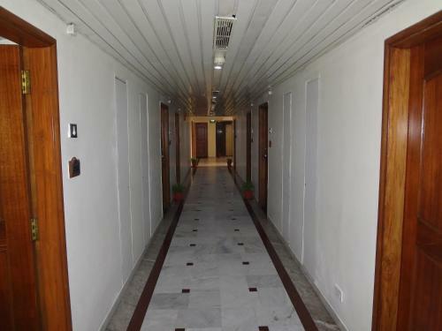 Hotel Daspalla Executive Court