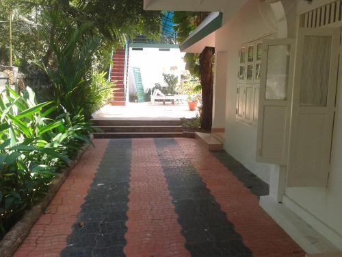 Hotel Raja Park Beach Resort