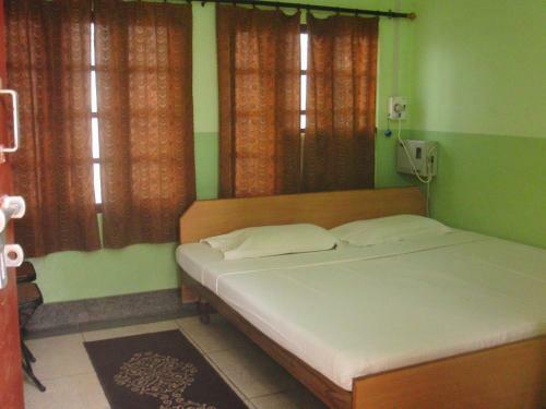 Hostal Shivakashi Guest House