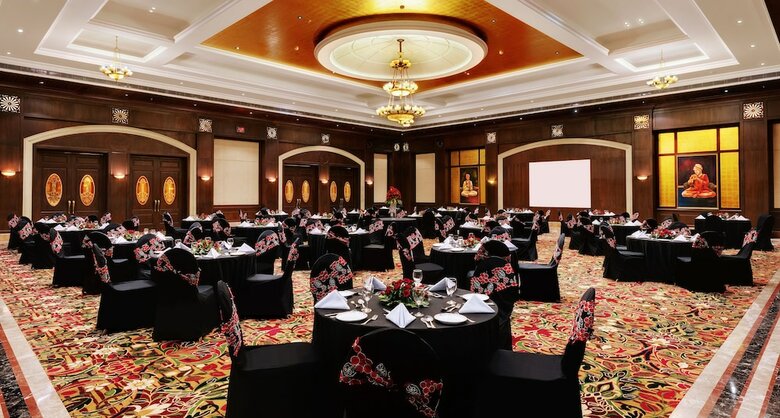 Hotel Ramada Plaza Jhv