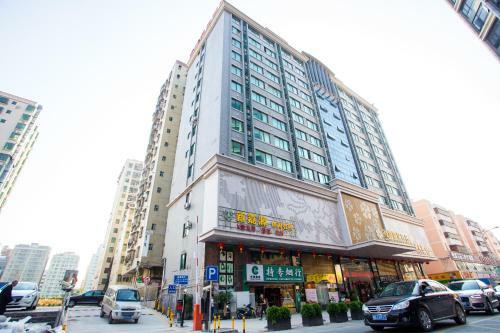 Wanfu Century Hotel