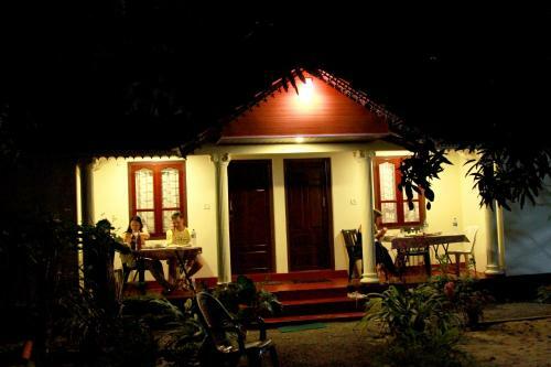Bed & Breakfast Angels' Homestay Marari