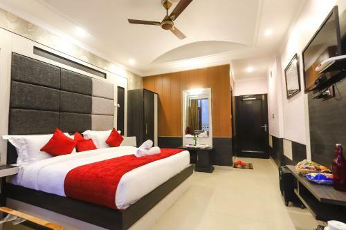 Hotel Holiday Hill