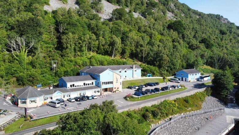 Hotel Loch Ness Clansman