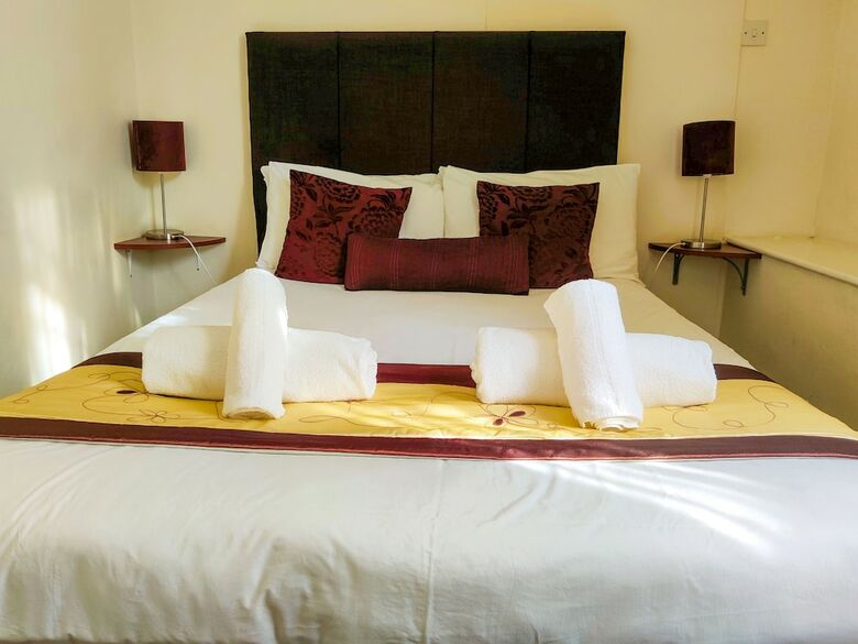 Wentworth House Hotel