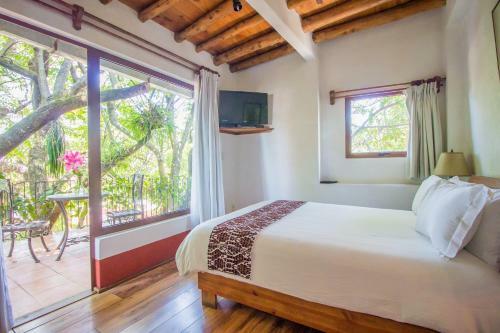 Hotel Mes�n De Leyendas Downtown & Garden