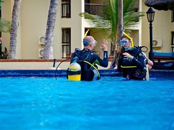Apartamento Hotel White Sands, Resort & Conference Centre