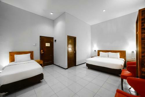 Ciptaningati Hotel