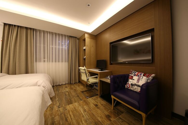 Guwol Hotel