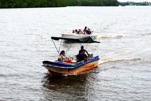 Okvin River Villa