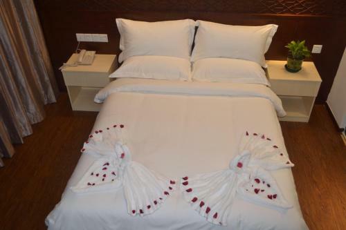 Royal Holiday Hotel
