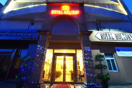 Royal Holiday Hotel