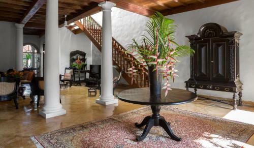Villa Thambili House