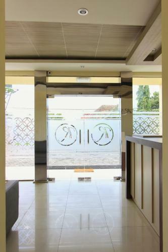 Rivisha Hotel