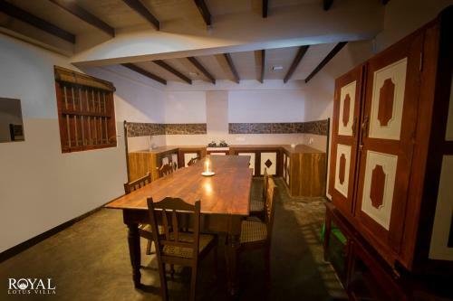 Shoba Travellers Tree Villas